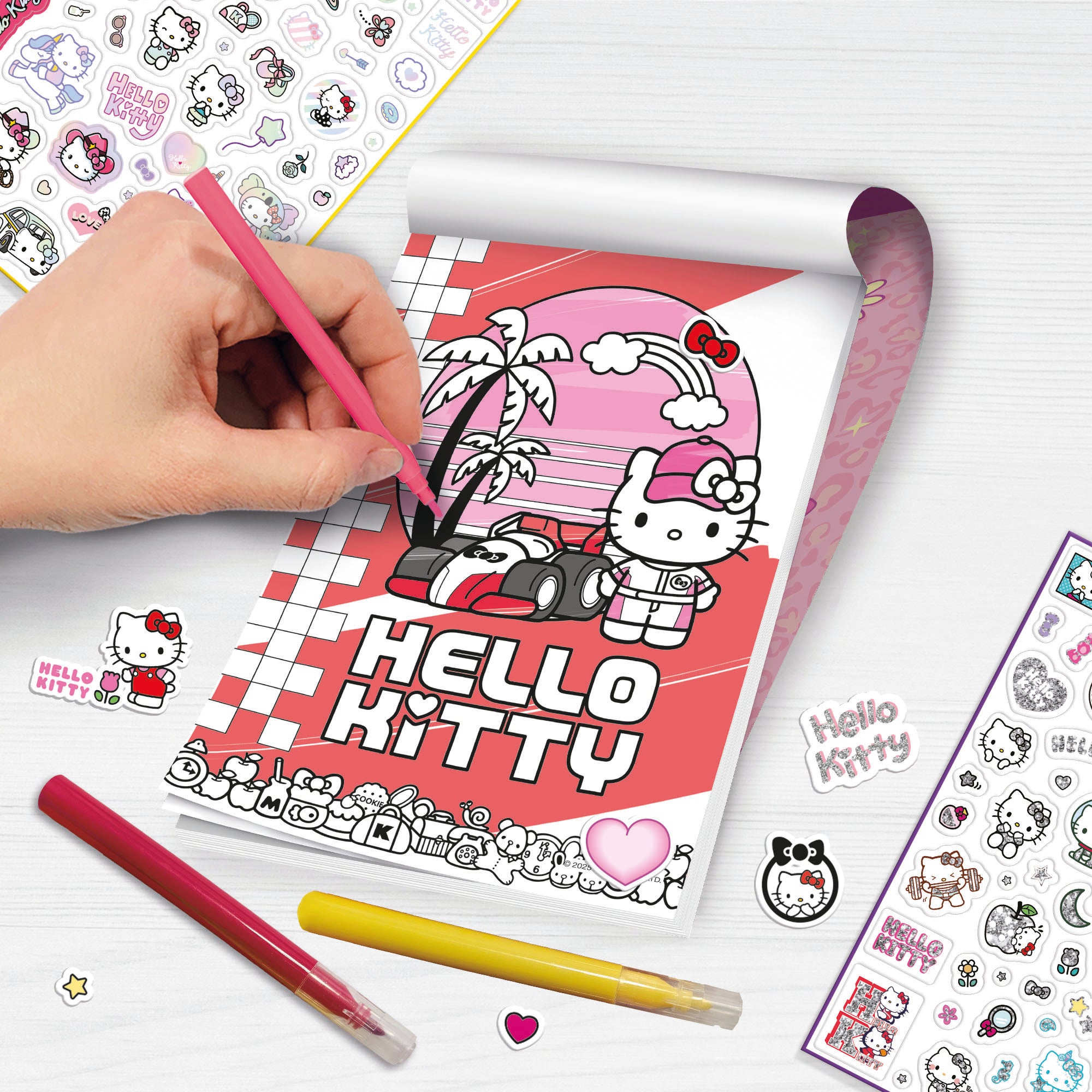 HELLO KITTY SUPER STICKERS COLOURING
