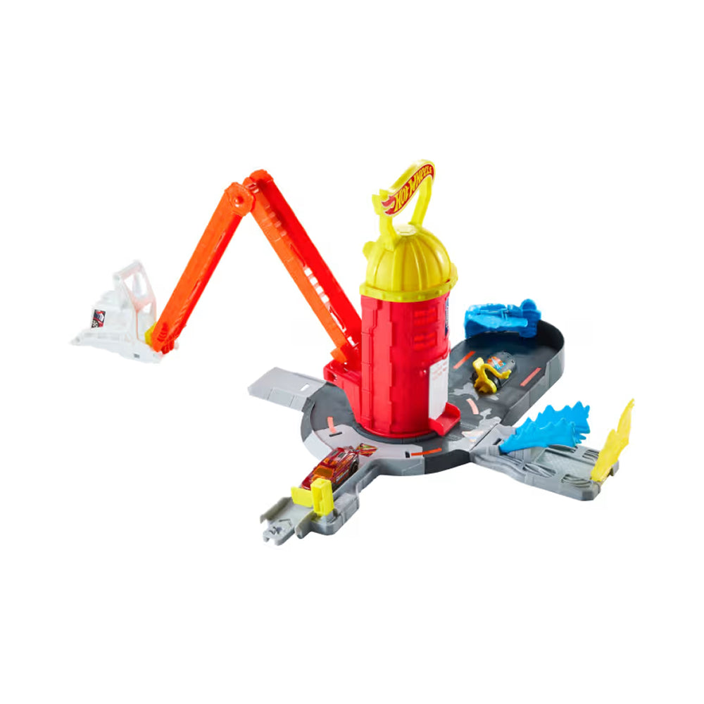 Hot Wheels City Super Fire Station Rescue with extendable orange ladder track and fire truck