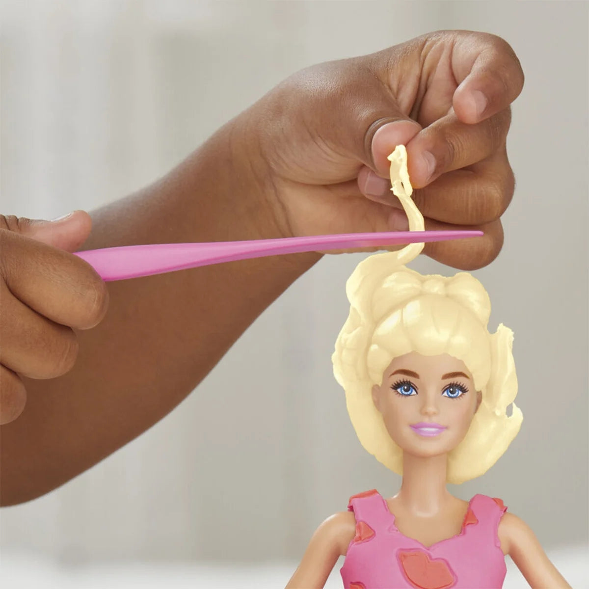 Play-Doh Barbie Designer Fashion Show Playset