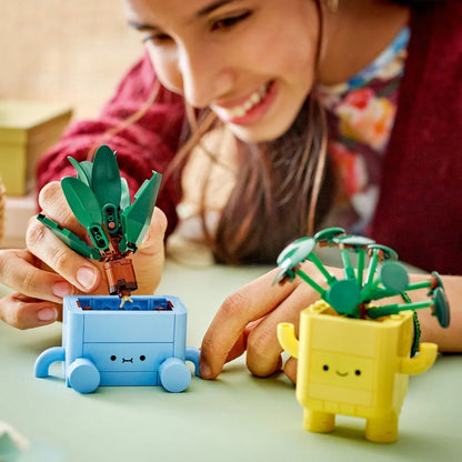 LEGO Botanicals 10349 Happy Plants