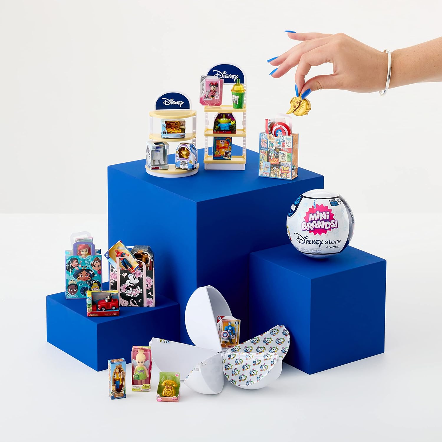 5 SURPRISE-DISNEY STORE MINI BRANDS