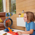 Hot Wheels City Nemesis Bat vs Tire Shop Playset with Vehicle
