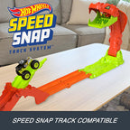 Hot Wheels City Shark Chomp Beach Playset with Die-Cast Car