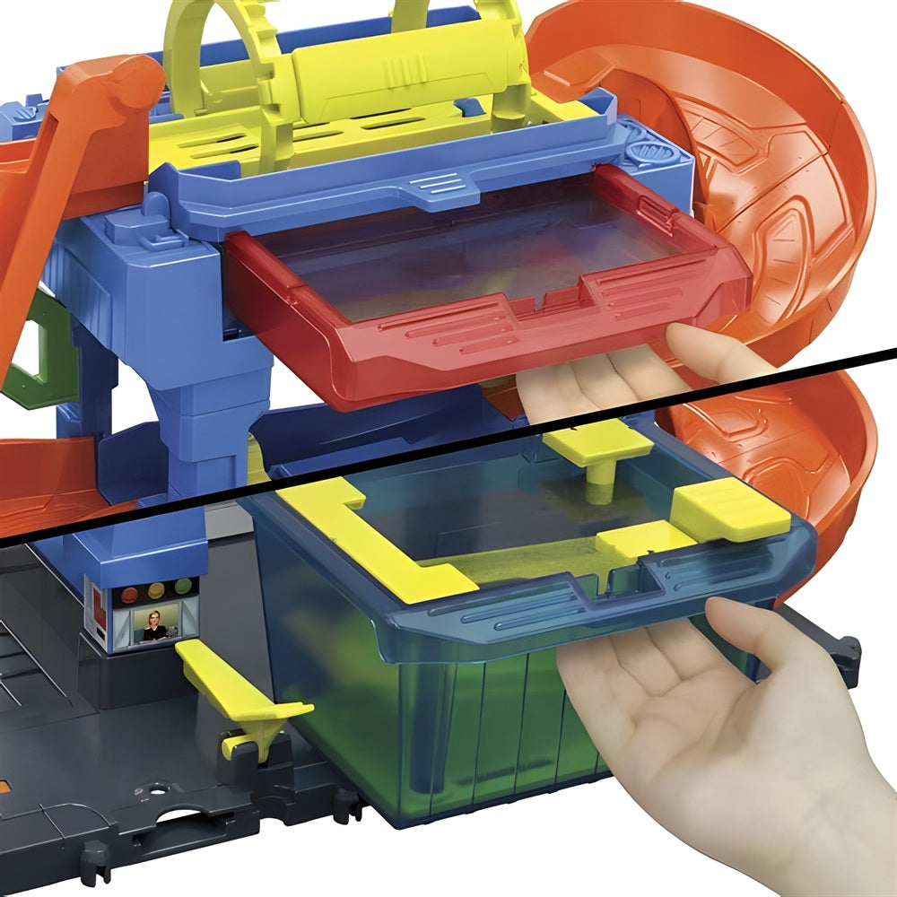 Hot Wheels City Tunnel Twist Car Wash Playset