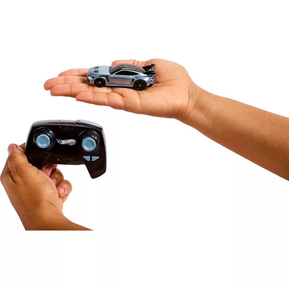 Hot Wheels R/C Ford Mustang GTD 1:64 Remote Control Car