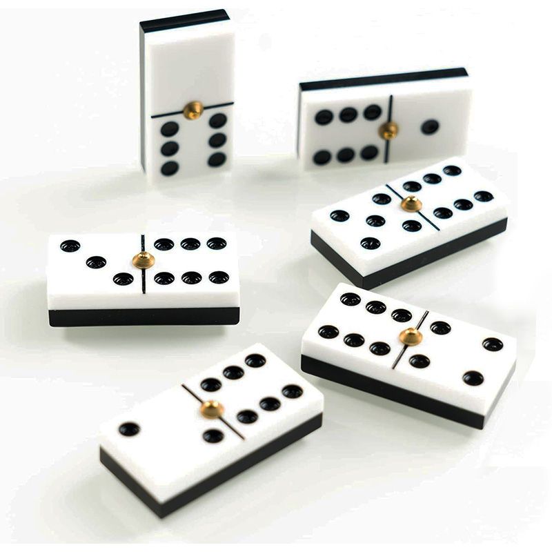 Domino: Cayro - Competition